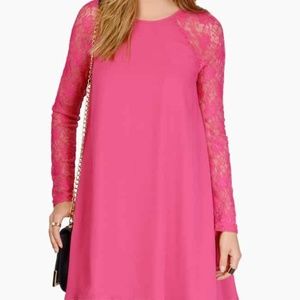 Tobi Lace Sleeve Shift Dress - NEW